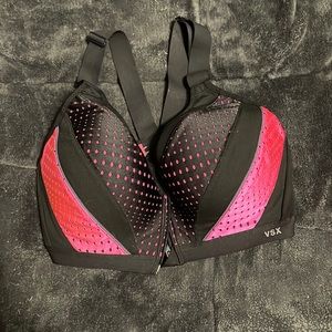 Victoria Secret sports bra 34DD